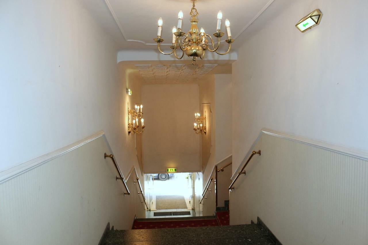 City&More! Apartment Neubau Виена Екстериор снимка