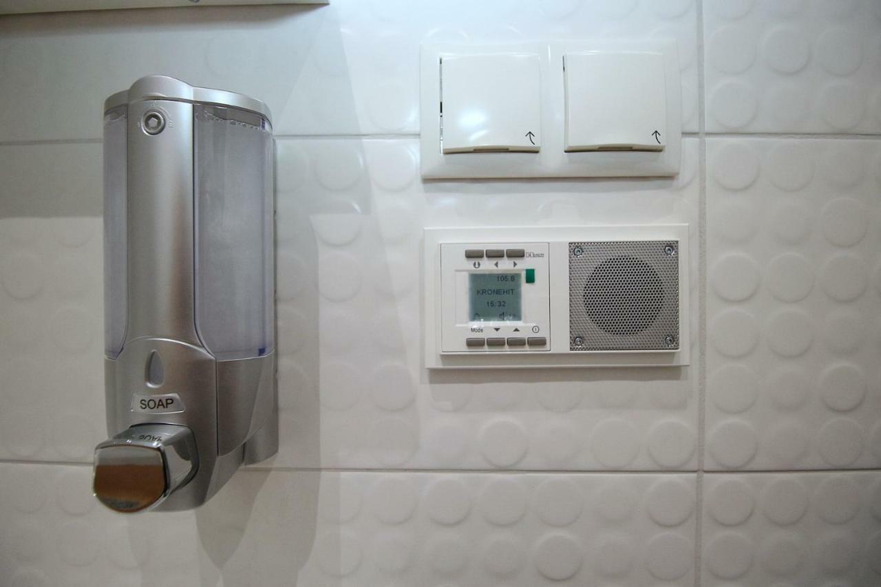 City&More! Apartment Neubau Виена Екстериор снимка