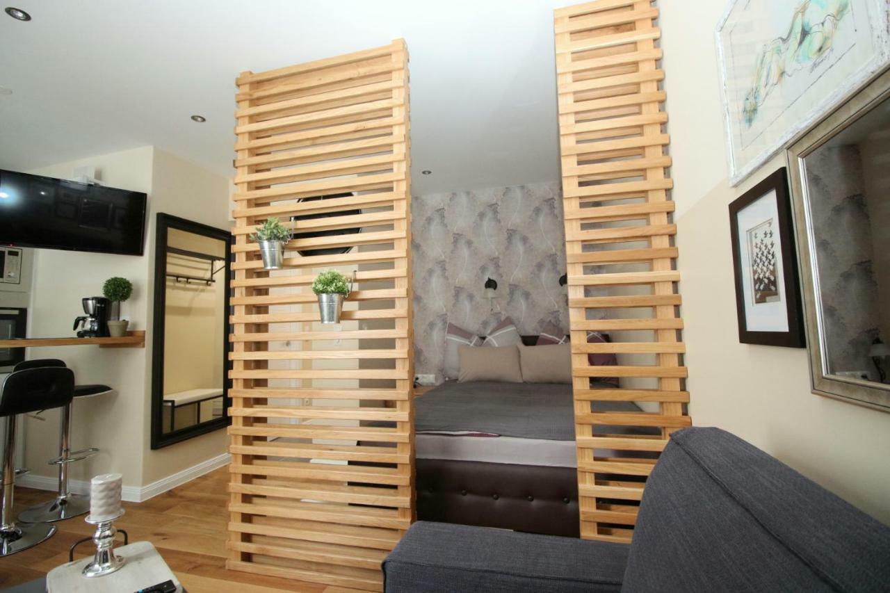 City&More! Apartment Neubau Виена Екстериор снимка